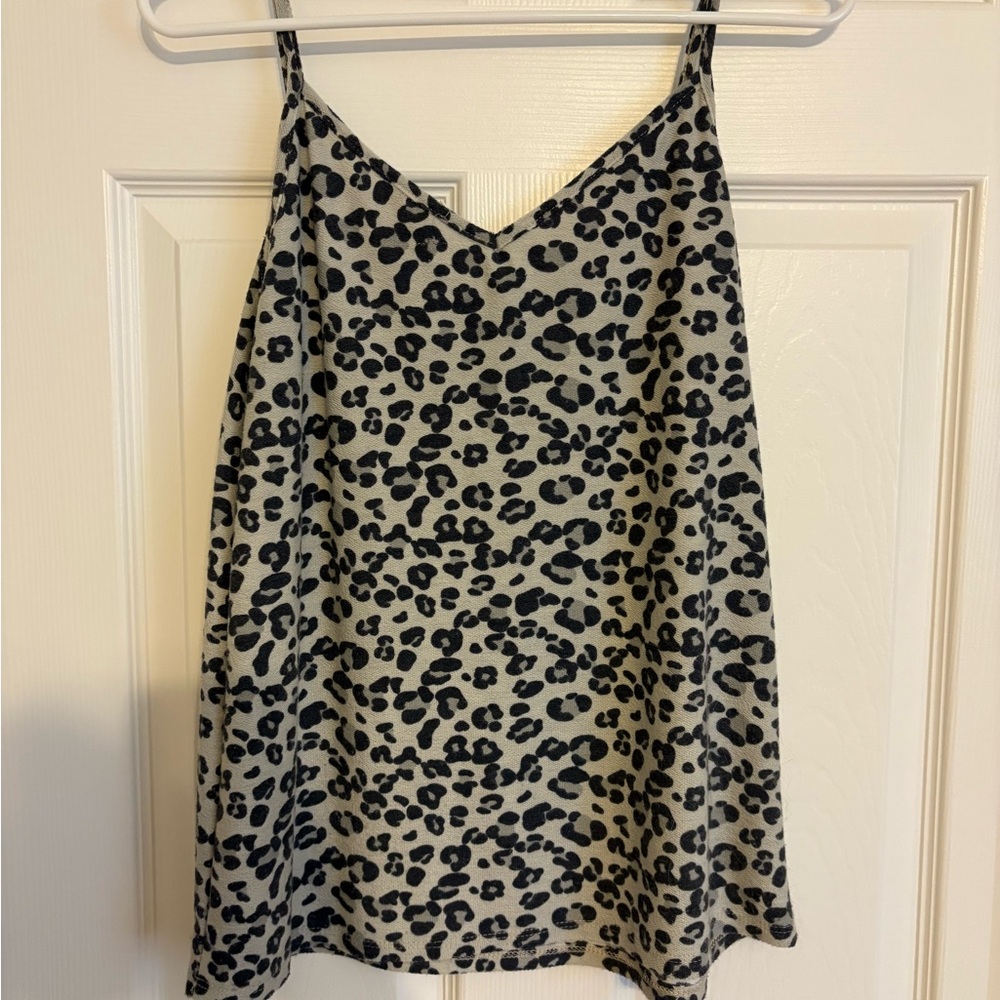✨3/$10✨ BiBi Black and White Leopard Print Camisole Top